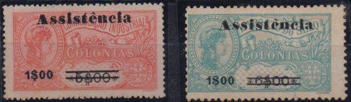 1697.jpg -     Lote:    1697                   Descrição:         1946 &mdash; Imposto Postal. ASSISTÊNCIA. Selos fiscais de África, com sobretaxa. Lote de dois selos: um, CE IP7, 1$00 s/ 5$00 carmim + IP8, 1$00 s/ 6$00. Sobrecarga tipo I. Valor de catálogo &euro; 130,00.        *       Valor Base:     &euro; 25,00     Valor Venda:     &euro;      