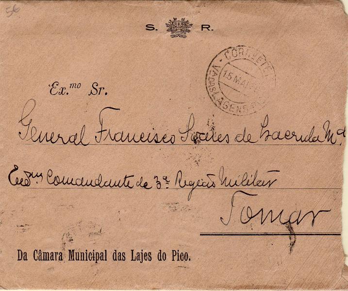 1863.jpg -     Lote:    1863                   Descrição:         Carimbos circulares datados. Sobrescrito circulado isento de franquia da Vila das Lages do Pico (15.05.36) para Tomar com trânsito por Lisboa (23.05.36). Carimbo batido a preto "Vª DAS LAGENS &mdash; PICO".        Carta       Valor Base:     &euro; 15,00     Valor Venda:     &euro;      