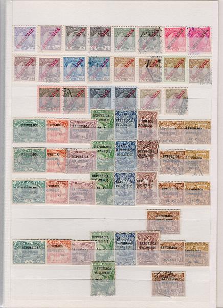 2043.jpg -     Lote:    2043                   Descrição:         Moçambique &mdash; Remanescente de coleção em classificador com selos novos e usados, incluindo correio ordinário, aéreo, porteado e imposto postal. Bom valor de catálogo. Lote a ver.        Lote       Valor Base:     &euro; 300,00     Valor Venda:     &euro;      