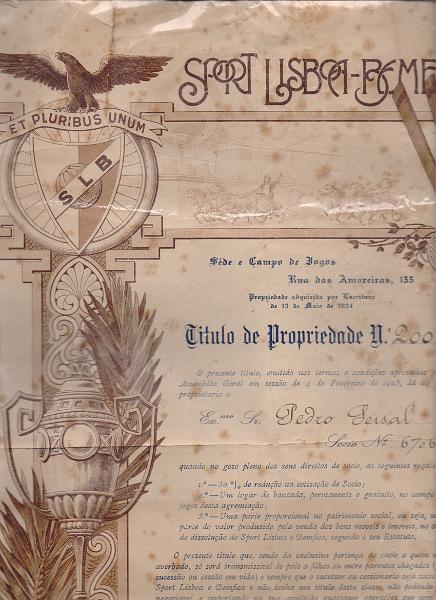 2052.jpg -     Lote:    2052                   Descrição:         Sport Lisboa e Benfica. Título de propriedade n.º 2005, datado de 1 de Dezembro de 1924. B e R.        DOC       Valor Base:     &euro; 45,00     Valor Venda:     &euro;      
