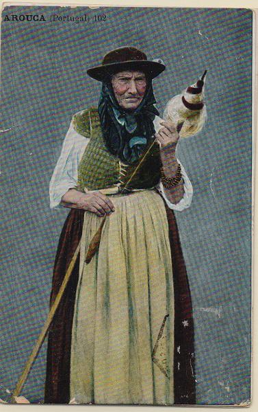 2289.jpg -     Lote:    2289      Lotes pelo Correio              Descrição:         Costumes Portugueses * Arouca. Dois postais ilustrados.        PI       Valor Base:     &euro; 6,00     Valor Venda:     &euro;      