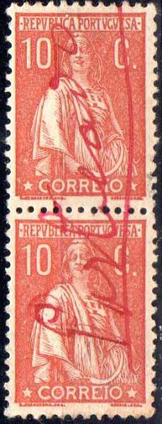 2626.jpg -     Lote:    2626      Lotes pelo Correio              Descrição:         1912 &mdash; Ceres. CE215, 10c. Par vertical com obliteração manuscrita a vermelho "Porteado"        O       Valor Base:     &euro; 15,00     Valor Venda:     &euro;      