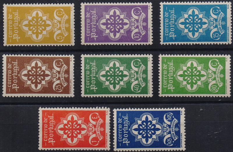 2740.jpg -     Lote:    2740      Lotes pelo Correio              Descrição:         1940 &mdash; Legião Portuguesa. CE583/590. Série completa. Valor de catálogo &euro; 228,00        **       Valor Base:     &euro; 20,00     Valor Venda:     &euro;      