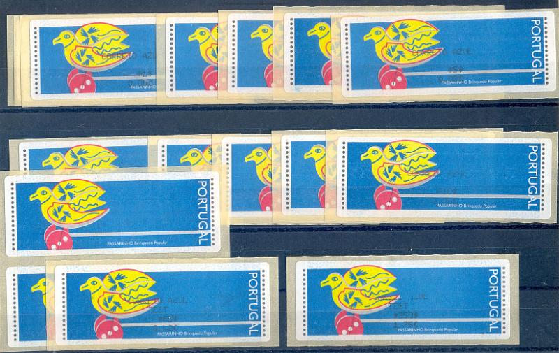 2886.jpg -     Lote:    2886      Lotes pelo Correio              Descrição:         1996 &mdash; Brinquedos Populares. CE12C, dupla afixação, Correio Azul. Lote de 16 constituído por 12 (2 duplicadas) variedades de Correio Azul com valores faciais crescentes desde 1$/0,00&euro; até 10$/0,05 &euro; + as taxas de 80$/&euro;0,40 e 350$/&euro; 1,75, e em branco.        ETQ       Valor Base:     &euro; 5,00     Valor Venda:     &euro;      