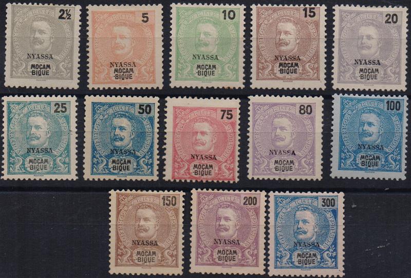 3148.jpg -     Lote:    3148      Lotes pelo Correio              Descrição:         1898 &mdash; D. Carlos I Mouchon. Selos de Moçambique com sobrecarga NYASSA CE14/26. Série completa. Valor de catálogo &euro; 65,00.        **       Valor Base:     &euro; 14,00     Valor Venda:     &euro;      