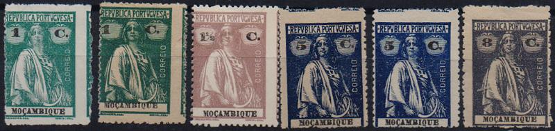 3158.jpg -     Lote:    3158      Lotes pelo Correio              Descrição:         1914 &mdash; Ceres. Lote de seis selos: CE155x2, 156, 159x2 e 161, todos com o denteado deslocado.        **/*       Valor Base:     &euro; 6,00     Valor Venda:     &euro;      
