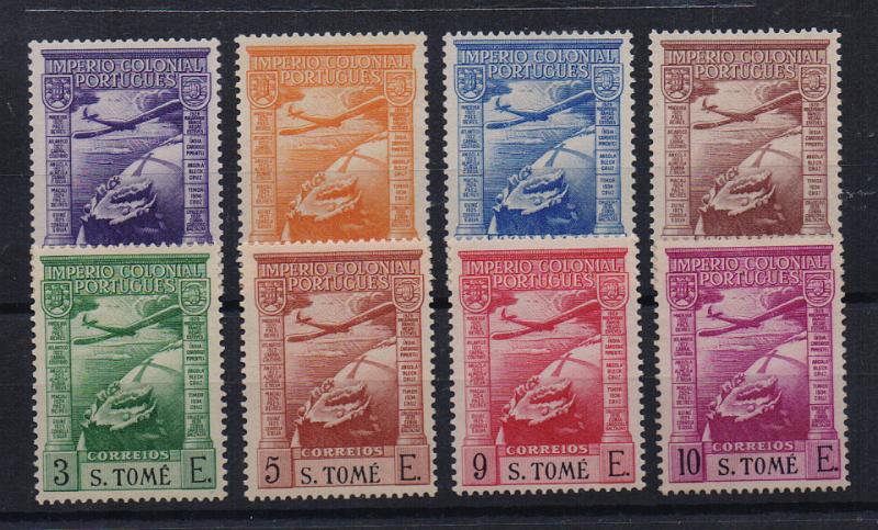 3223.jpg -     Lote:    3223      Lotes pelo Correio              Descrição:         1938 &mdash; Correio Aéreo. Império Colonial Português. Legenda "S. TOMÉ". CE 2/9. Série incompleta. Falta selo de 10c. Valor de catálogo &euro; 277,00.        **       Valor Base:     &euro; 40,00     Valor Venda:     &euro;      