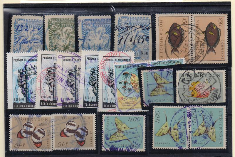 3393.jpg -     Lote:    3393      Lotes pelo Correio              Descrição:         Marcofilia diversa. Lote com 14 selos e 3 pares, obliterados com diversos carimbos. Lote a ver.        O       Valor Base:     &euro; 8,00     Valor Venda:     &euro;      