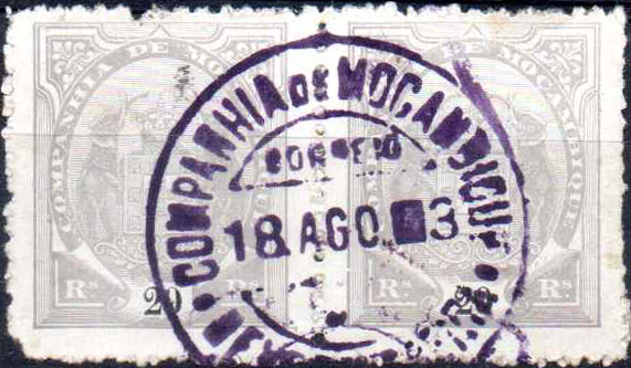 3401.jpg -     Lote:    3401      Lotes pelo Correio              Descrição:         Carimbos circulares datados. 1898 &mdash; Tipo Elefante. CE29, 2 &frac12; reis cinzento. Par horizontal com carimbo batido a preto, "COMPANHIA DE MOÇAMBIQUE / NEVES FERREIRA".        O       Valor Base:     &euro; 5,00     Valor Venda:     &euro;      