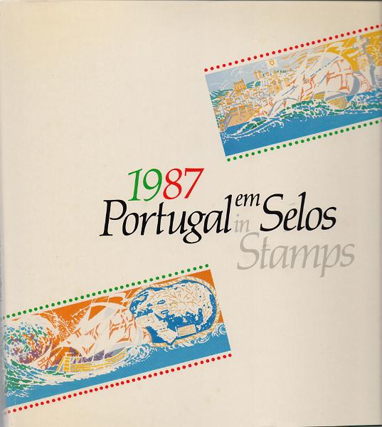 3413.jpg -     Lote:    3413      Lotes pelo Correio              Descrição:         1987 &mdash; Livros anuais dos CTT. Portugal em selos 1987. Valor de catálogo do livro &euro; 142,00. Valor de catálogo dos selos &euro; 117,00.        Livro       Valor Base:     &euro; 18,00     Valor Venda:     &euro;      