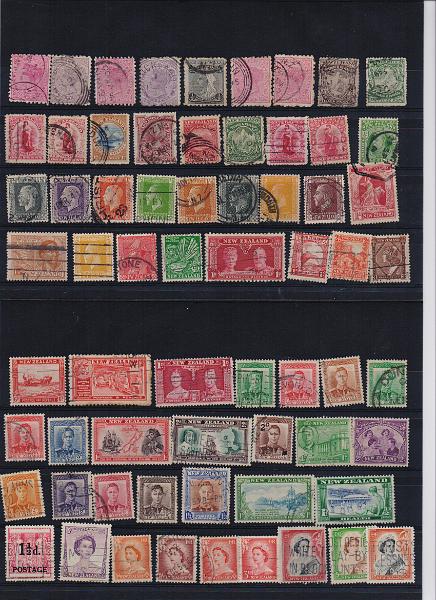3691.jpg -     Lote:    3691      Lotes pelo Correio              Descrição:         Nova Zelândia. Classificador com centenas de selos usados. Lote a ver.        Lote       Valor Base:     &euro; 20,00     Valor Venda:     &euro;      
