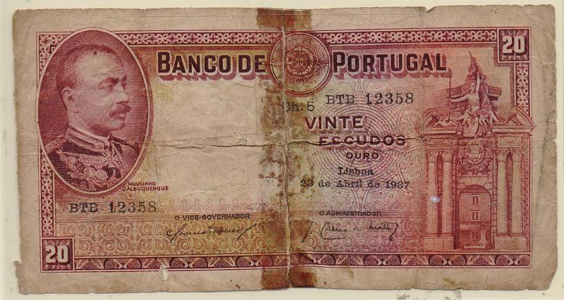 3758.jpg -     Lote:    3758      Lotes pelo Correio              Descrição:         Portugal &mdash; Mouzinho da Silveira. 20$00, chapa 5, série BTB 12358. BC. 23.04.1937        NT       Valor Base:     &euro; 20,00     Valor Venda:     &euro;      