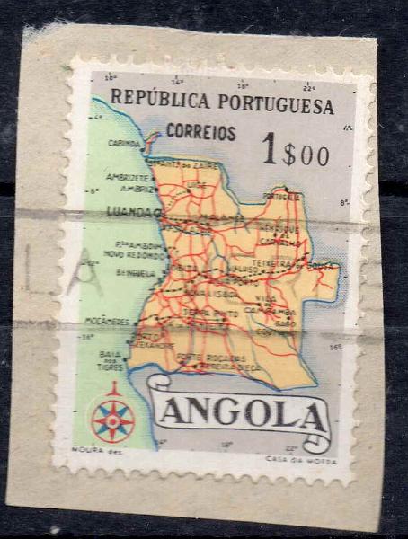 0478.jpg -     Lote:    478            Correio Ferroviário       Descrição:         Carimbos nominativos ferroviários. 1954 &mdash; Mapa de Angola. CE382, 1$00, obliterado com carimbo batido a preto de "VILA-VERDE",        FRG       Valor Base:     &euro; 20,00     Valor Venda:     &euro; 75,00     