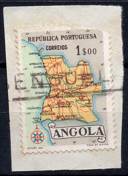 0481.jpg -     Lote:    481            Correio Ferroviário       Descrição:         Carimbos nominativos ferroviários. 1954 &mdash; Mapa de Angola. CE382, 1$00, obliterado com carimbo batido a preto de "BENGUELA",        FRG       Valor Base:     &euro; 10,00     Valor Venda:     &euro; 14,00     