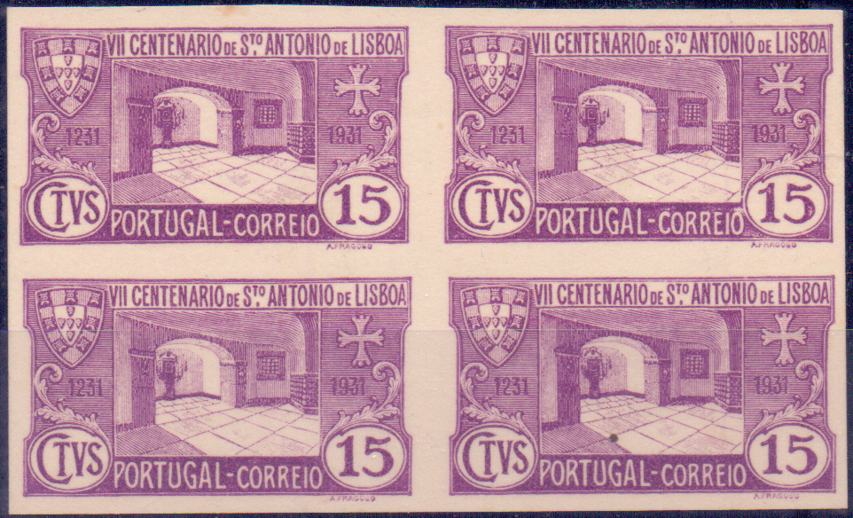 0555.jpg -     Lote:    555            Portugal       Descrição:         1931 &mdash; 7.º Centenário da morte de S. António. CE531, 15C. Quadra de provas de cor em violeta, em cartão, não denteada.        PRV       Valor Base:     &euro; 20,00     Valor Venda:     &euro; 48,00     