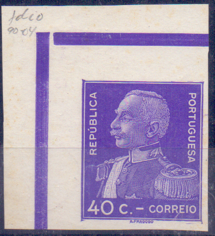 0557.jpg -     Lote:    557            Portugal       Descrição:         1934 &mdash; General Carmona. CE560, 40C. Prova de cor em violeta, canto de folha, em papel porcelana, não denteada.        PRV       Valor Base:     &euro; 10,00     Valor Venda:     &euro; 22,00     