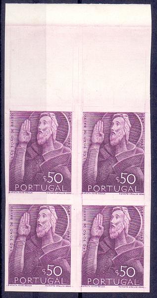 0582.jpg -     Lote:    582            Portugal       Descrição:         1948 &mdash; 3.º Centenário do Nascimento de S. João de Deus. CE692, $50. Quadra de provas de artista, bordo de folha, em violeta, não denteadas, em papel porcelana, impressa a talhe doce.         PRV       Valor Base:     &euro; 20,00     Valor Venda:     &euro; 32,00     