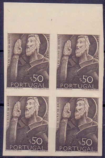 0587.jpg -     Lote:    587            Portugal       Descrição:         1948 &mdash; 3.º Centenário do Nascimento de S. João de Deus. CE692, $50. Quadra de provas de artista, bordo de folha, em castanho, não denteadas, em papel pontinhado espesso e amarelo, impressa a talhe doce.         PRV       Valor Base:     &euro; 20,00     Valor Venda:     &euro; 20,00     