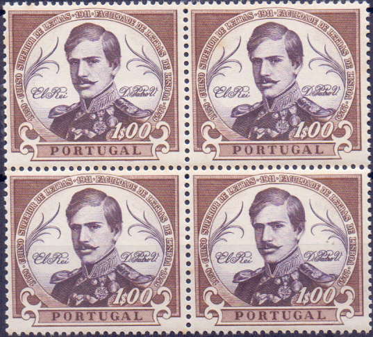 0600.jpg -     Lote:    600            Portugal       Descrição:         1961 &mdash; 1.º Centenário da Fundação da Faculdade de Letras da Universidade de Lisboa. CE874, 1$00. Quadra de provas de cor em castanho e violeta, denteadas, sem goma. Cor não aprovada. MB e MR.        PRV       Valor Base:     &euro; 20,00     Valor Venda:     &euro; 20,00     