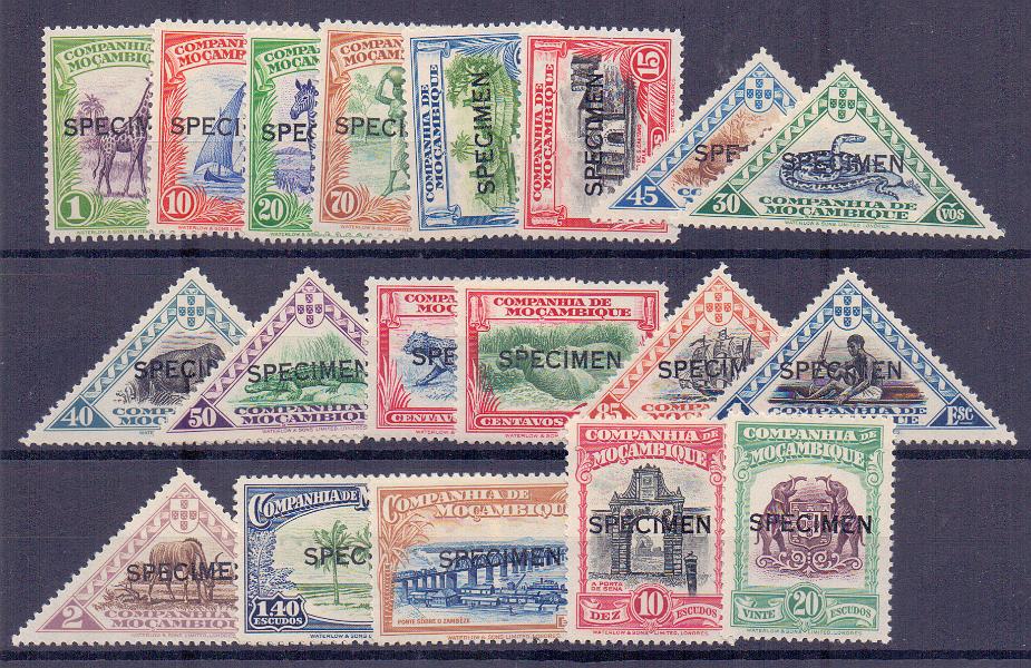 0647.jpg -     Lote:    647            Compabhia de Moçambique       Descrição:         1937 &mdash; Motivos locais. CE172/190. Série completa nas cores finais com sobrecarga a preto, na horizontal "SPECIMEN".        PRV       Valor Base:     &euro; 30,00     Valor Venda:     &euro; 30,00     