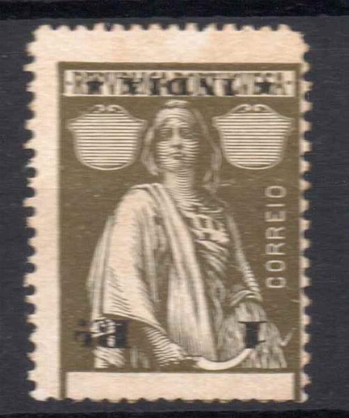 0723.jpg -     Lote:    723            Índia       Descrição:         1914 &mdash; Ceres. CE254, 1R sépia, papel porcelana, denteado 15x14. Selo com taxa e legenda invertidas.        *       Valor Base:     &euro; 6,00     Valor Venda:     Retirado     