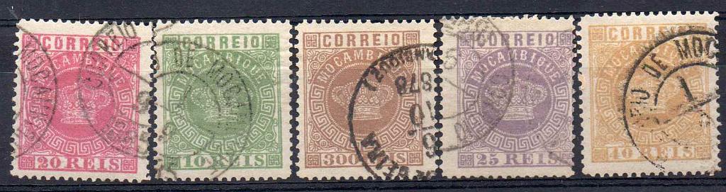 0738.jpg -     Lote:    738            Moçambique       Descrição:         1876 &mdash; Tipo Coroa. Lote com 5 selos (CE8, 10, 11, 12 e 13). Falsos Fournier, obliterados com carimbos também falsificados por Fournier (menos frequente).        O       Valor Base:     &euro; 20,00     Valor Venda:     Retirado     