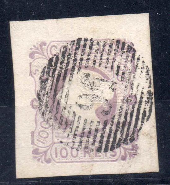 0796.jpg -     Lote:    796            Portugal       Descrição:         1853 &mdash; D. Maria II. CE4, 100 reis lilás com margens de luxo equilibradas, obliterado com carimbo da 1.ª reforma, tipo 20 barras "56 &mdash; Braga". Exemplar sem defeitos ou reparações, com boa cor e relevo. Certificado de Peritagem de J. Miranda da Mota. Valor de catálogo &euro; 3.500,00.        O       Valor Base:     &euro; 800,00     Valor Venda:     &euro; 2.200,00     