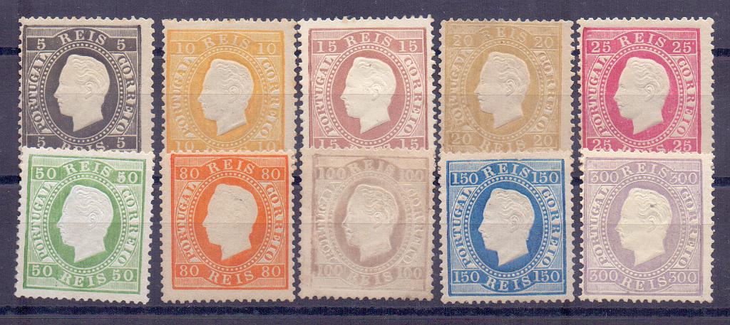 0839.jpg -     Lote:    839            Portugal       Descrição:         1870/76 &mdash; D. Luís I. Fita direita. CE36/47. Série completa em denteado 13 &frac12;, papel liso. 10 valores, com excepção do selo de 120 reis CE44. Valor de catálogo &euro; 3442,00.        RG**       Valor Base:     &euro; 250,00     Valor Venda:     &euro; 250,00     