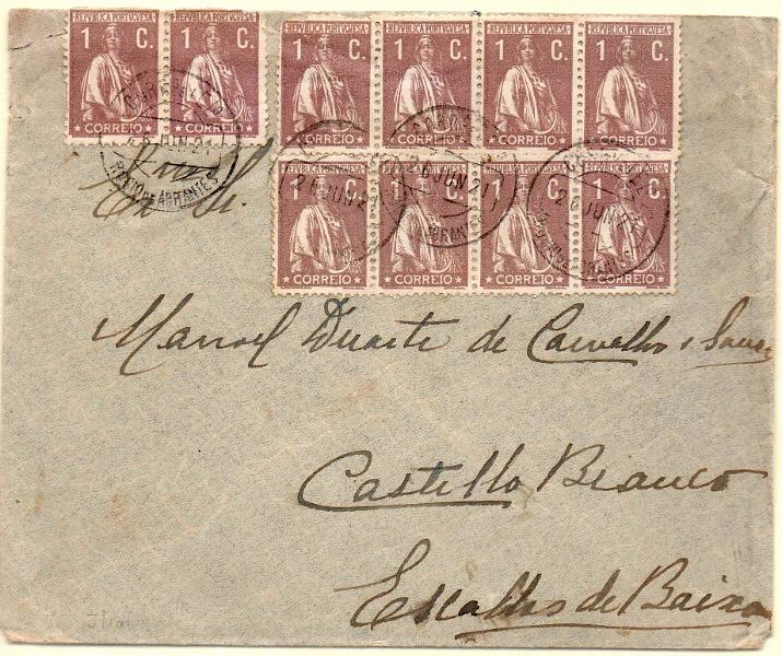 0904.jpg -     Lote:    904            Portugal       Descrição:         1917/20 &mdash; Ceres. CE221, 1c castanho, denteado 12x11 &frac12;, papel liso. Dez selos em sobrescrito circulado de Rocio de Abrantes (26.06.21) para Escalos de Baixo. MB.        Carta       Valor Base:     &euro; 15,00     Valor Venda:     &euro; 32,00     