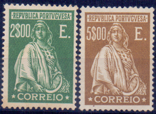 0942.jpg -     Lote:    942            Portugal       Descrição:         1926 &mdash; Ceres. Emissão Londres. CE415 e 419, 2$00 e 5$00. Valor de catálogo &euro; 165,50.         **       Valor Base:     &euro; 15,00     Valor Venda:     &euro; 34,00     