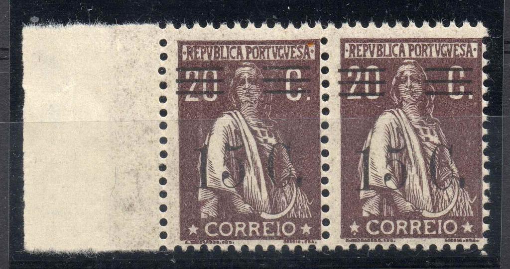 0952.jpg -     Lote:    952            Portugal       Descrição:         1928/29 &mdash; Ceres, com sobretaxa. CE460, 15C s/ 20C castanho. Par horizontal. Valor de catálogo &euro; 188.00.        ***       Valor Base:     &euro; 35,00     Valor Venda:     Retirado     