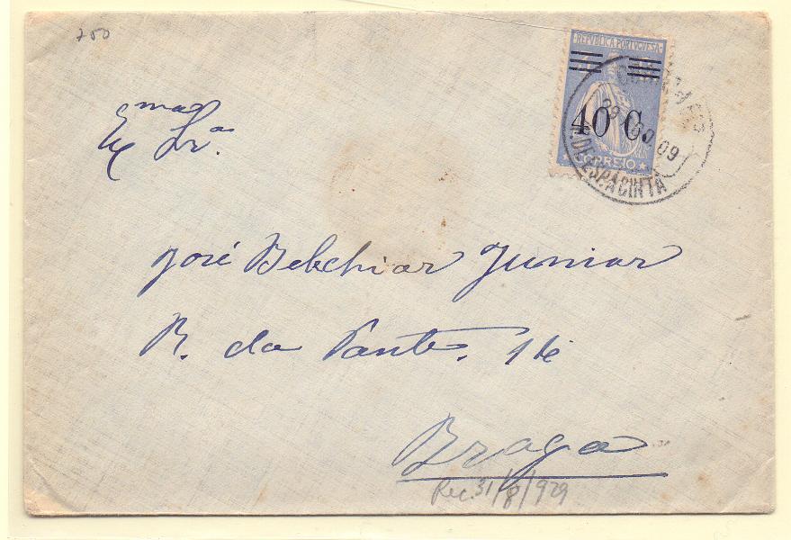0956.jpg -     Lote:    956            Portugal       Descrição:         1928/29 &mdash; Ceres, com sobretaxa. CE469, 40c s/ 3c em carta circulada de Freixo de Espada à Cinta (29.08.09 &mdash;erro de datador) para Braga. Selo com barramento tipo XI * NÃO CATALOGADO.        Carta       Valor Base:     &euro; 30,00     Valor Venda:     &euro; 100,00     