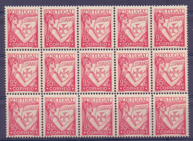 0969.jpg -     Lote:    969            Portugal       Descrição:         1933 &mdash; Lusíadas. CE545, 95c carmim. Bloco de 15 selos. Valor de catálogo &euro; 900,00.        ***       Valor Base:     &euro; 75,00     Valor Venda:     Retirado     