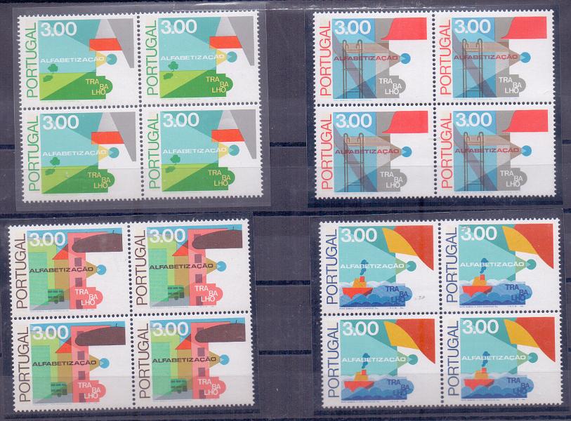 0992.jpg -     Lote:    992            Portugal       Descrição:         1976 &mdash; Alfabetização. CE1292/1295. Série completa em denteado 13 &frac12; e em quadras. Valor de catálogo &euro; 361,20        ***       Valor Base:     &euro; 40,00     Valor Venda:     Retirado     