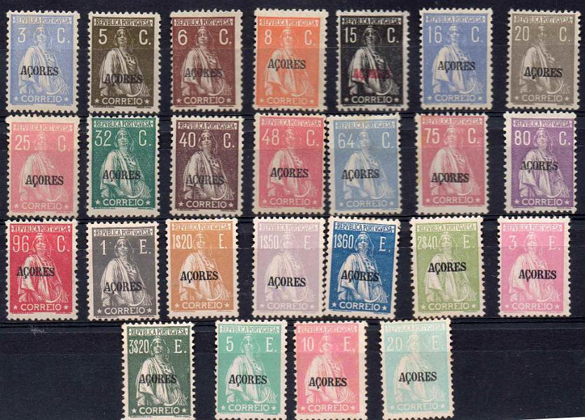 1043.jpg -     Lote:    1043            Açores       Descrição:         1924/28 &mdash; Ceres. Selos do Continente com sobrecarga AÇORES. CE199/219. Série completa. Valor de catálogo &euro; 520,00.        **       Valor Base:     &euro; 40,00     Valor Venda:     &euro; 85,00     
