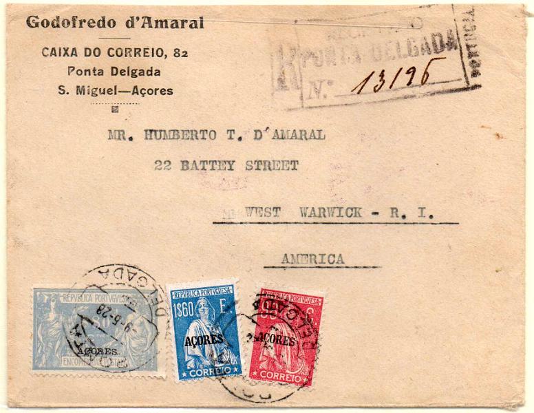 1048.jpg -     Lote:    1048            Açores       Descrição:         1922/26 &mdash; Ceres. Selos do Continente  com sobrecarga AÇORES + Encomendas Postais. Comércio e Indústria. Sobrescrito circulado registado de Ponta Delgada (09.06.28) para os EUA, com selo de 96c CE209 + 1$60 CE213 (= 2$56 &mdash; 2.º porte do correio ordinário) + $80 CE EP10 (selo de recurso) pelo prémio de registo. B e R.        Carta       Valor Base:     &euro; 50,00     Valor Venda:     &euro; 80,00     