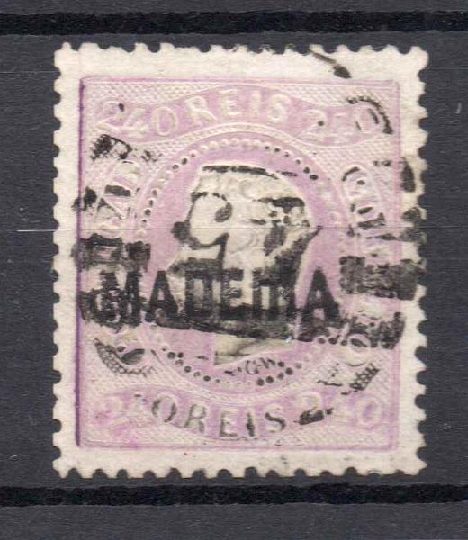 1060.jpg -     Lote:    1060            Madeira       Descrição:         1868/70 &mdash; D. Luís I, fita curva, denteados. CE13, 240 reis. Bonito. Valor de catálogo &euro; 720,00.        O       Valor Base:     &euro; 60,00     Valor Venda:     &euro; 75,00     
