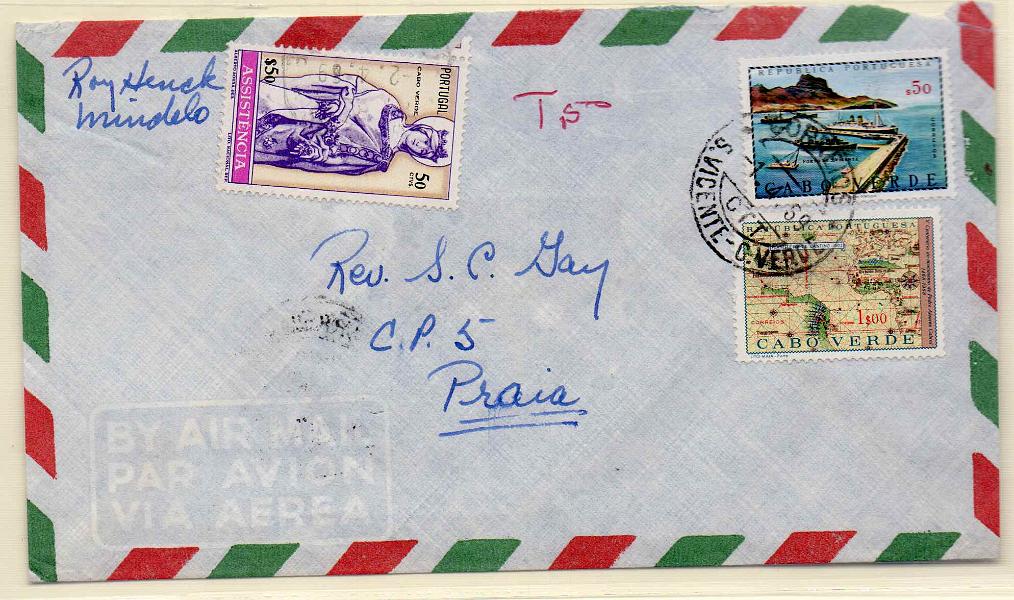 1136.jpg -     Lote:    1136            Cabo Verde       Descrição:         1967 &mdash; Porteado do Imposto Postal. Rainha Santa Isabel. Sobrescrito circulado de S. Vicente (01.04.69) para a Praia (02.04.69) com selos CE327 e 329. Por não ter sido franquiado com o imposto postal foi porteado com dobro do porte em falta com selo de $50 CE IP10. B e MR.        Carta       Valor Base:     &euro; 60,00     Valor Venda:     Retirado     