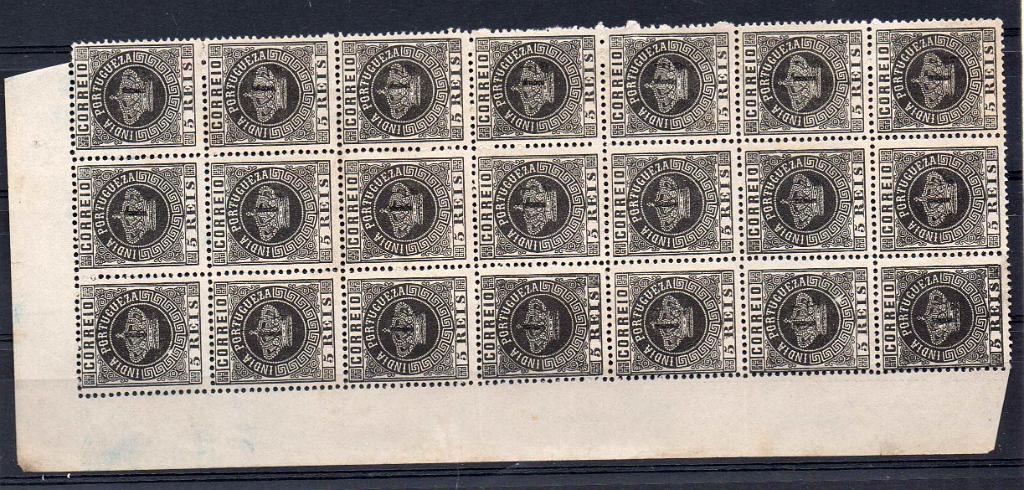 1162.jpg -     Lote:    1162            Índia       Descrição:         1881/83 &mdash; Tipo Coroa, com sobretaxa. CE66, 1 &frac12; reis s/ 5 reis preto, denteado 12 &frac12;. Bloco de 21 selos. Valor de catálogo &euro; 72,50.        *       Valor Base:     &euro; 20,00     Valor Venda:     &euro; 20,00     