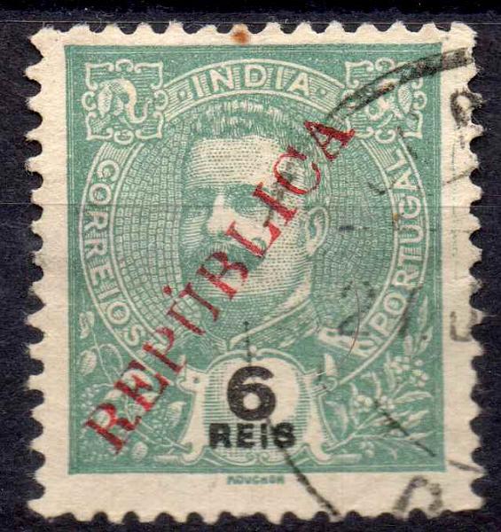 1184.jpg -     Lote:    1184            Índia       Descrição:         1914 &mdash; D. Carlos I Mouchon, com sobrecarga REPUBLICA tipografada localmente. NÃO CATALOGADO. 6 reis verde. B e R.        O       Valor Base:     &euro; 10,00     Valor Venda:     &euro; 18,00     