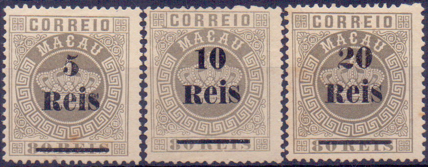 1201.jpg -     Lote:    1201            Macau       Descrição:         1887 &mdash; Tipo Coroa, com sobretaxa. Lote de 3 selos: CE24 5 s/ 80 reis + CE26 10 s/ 80 reis + CE28, 20 s/ 80 reis. Todos em denteado 13 &frac12;. Valor de catálogo &euro; 168,00.        *       Valor Base:     &euro; 30,00     Valor Venda:     &euro; 48,00     