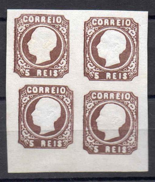 1635.jpg -     Lote:    1635            Portugal       Descrição:         Reimpressões de 1885. 1862/64 &mdash; D. Luís I. CE14, 5 reis castanho. Quadra, bordo de folha. Valor de catálogo &euro; 440,00.        R*       Valor Base:     &euro; 50,00     Valor Venda:     Retirado     