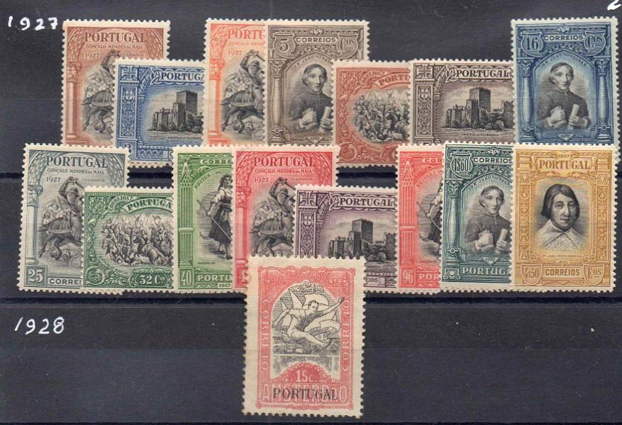 2162.jpg -     Lote:    2162      Lotes pelo Correio      Portugal        Descrição:         1926 &mdash; Independência de Portugal * 2.ª emissão. CE420/434. Série completa. Valor de catálogo &euro; 140.00.        **       Valor Base:     &euro; 15,00     Valor Venda:     &euro; 15,00     