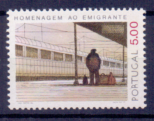 2255.jpg -     Lote:    2255      Lotes pelo Correio      Portugal        Descrição:         1979 &mdash; Homenagem ao Emigrante Português. CE1415, 5$00. Selo com tarja fosforescente no lado direito. Valor de catálogo &euro; 100,00.        ***       Valor Base:     &euro; 15,00     Valor Venda:     &euro; 22,00     