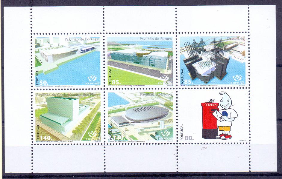 2303.jpg -     Lote:    2303      Lotes pelo Correio      Portugal        Descrição:         1998 &mdash; Expo'98 &mdash; Pavilhões. CE BLC200A. Bloco minicarteira. Valor de catálogo &euro; 30,00        BLC***       Valor Base:     &euro; 5,00     Valor Venda:     &euro; 9,00     