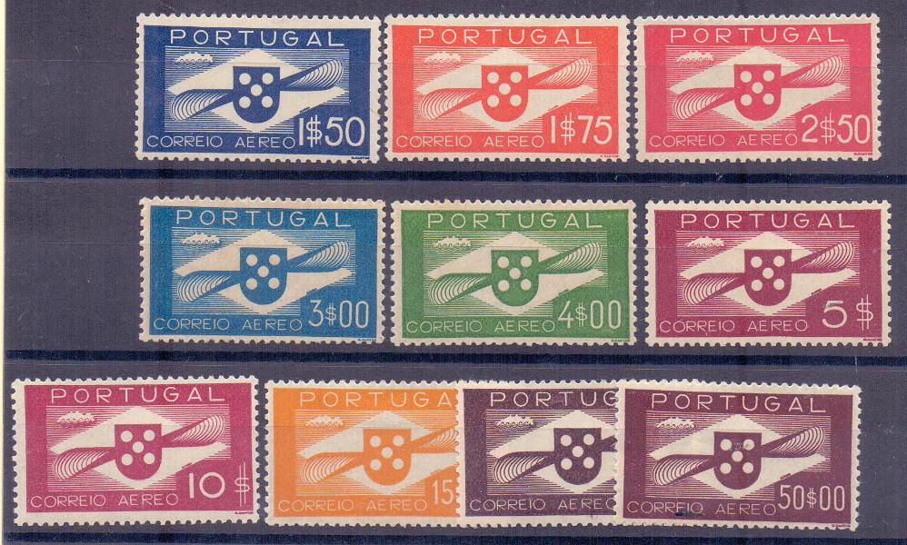 2312.jpg -     Lote:    2312      Lotes pelo Correio      Portugal        Descrição:         1936/41 &mdash; Correio aéreo. Tipo Hélice. CE CA 1/10. Série completa. Valor de catálogo &euro; 405,00.        **       Valor Base:     &euro; 30,00     Valor Venda:     &euro; 30,00     