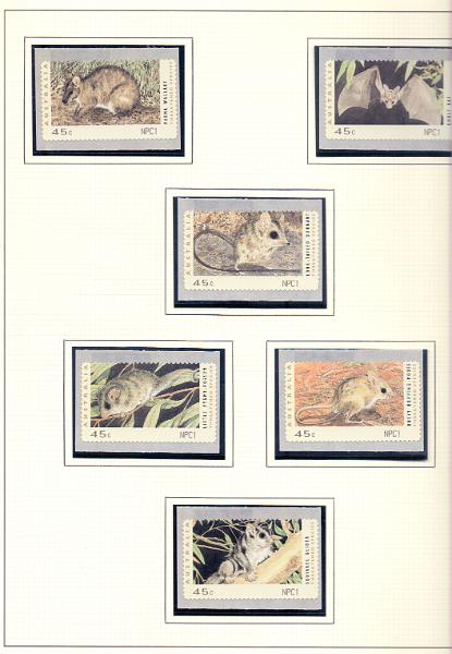 2714.jpg -     Lote:    2714      Lotes pelo Correio             Descrição:         Austrália e Territórios Antárticos. Álbum com selos e blocos de 1984 a 2007. Séries completas com variedades. Valor de catálogo &euro; 662,00.        Lote       Valor Base:     &euro; 50,00     Valor Venda:     &euro; 50,00     