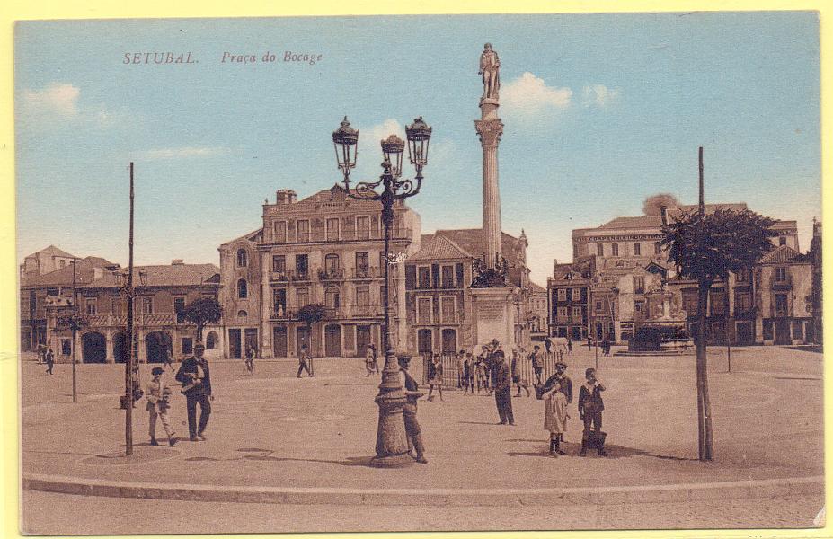 1856.jpg -     Lote:    1856      Lotes pelo Correio             Descrição:         Setúbal &mdash; Praça do Bocage. Impresso a sépia e azul. Novo.        PI       Valor Base:     &euro; 4,00     Valor Venda:     Retirado     
