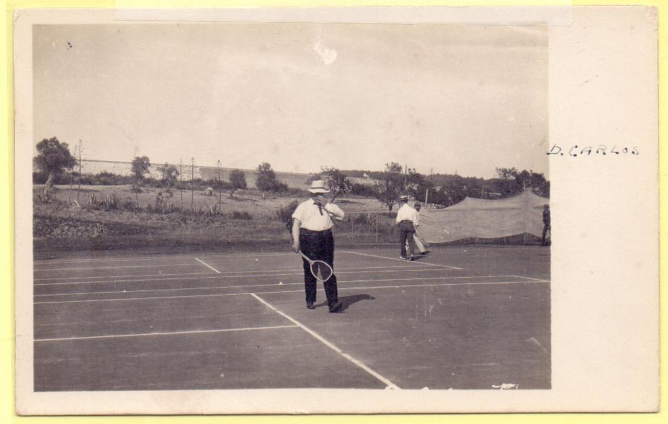 1929.jpg -     Lote:    1929      Lotes pelo Correio             Descrição:         Monarquia. D. Carlos (num jogo de ténis). Novo.        PI       Valor Base:     &euro; 8,00     Valor Venda:     &euro; 8,00     