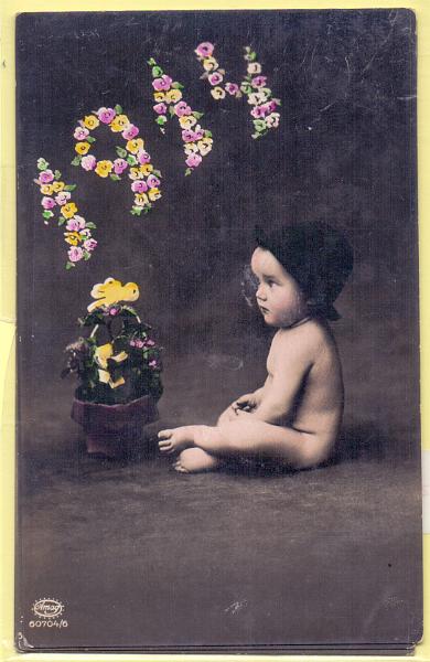 1941.jpg -     Lote:    1941      Lotes pelo Correio             Descrição:         Ilustrados. Série comemorativa da entrada no ano de 1914. Série de 4 postais ilustrados novos, diferentes,        PI       Valor Base:     &euro; 6,00     Valor Venda:     Retirado     